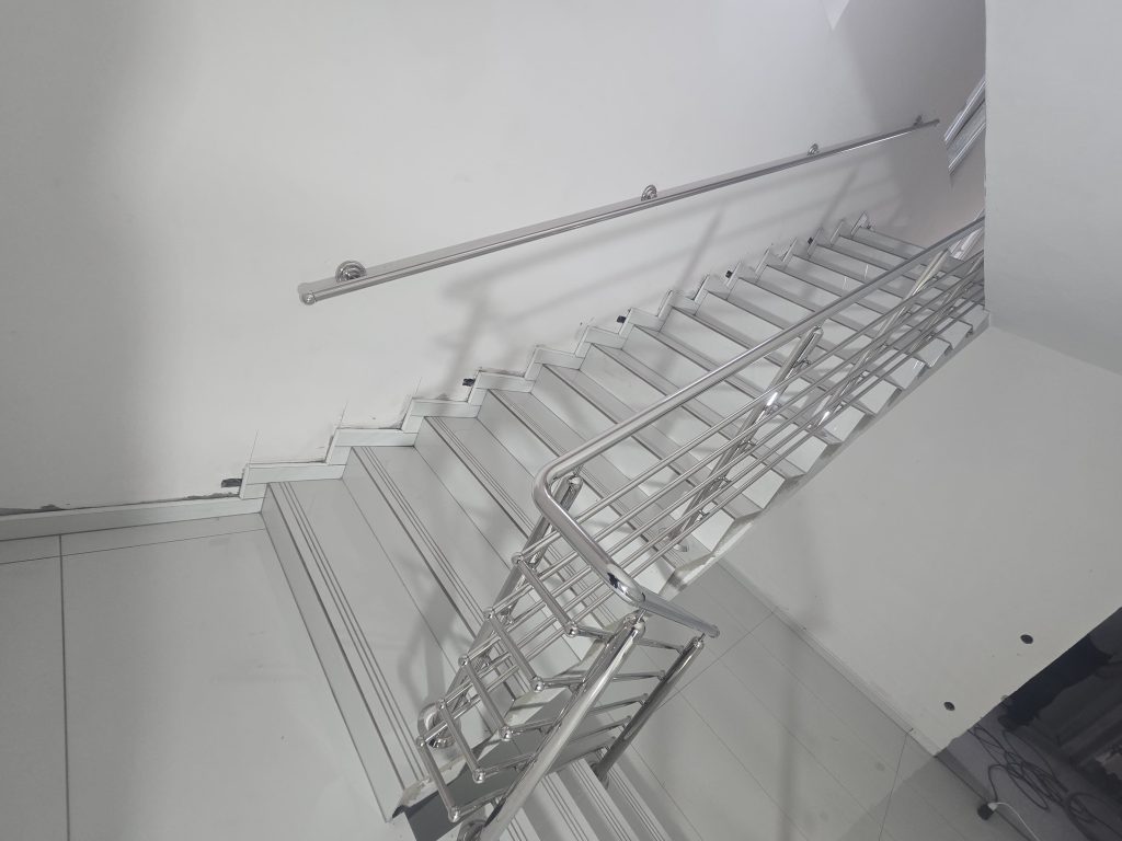 prohromska ograda obrenovac Prohromski gelenderi i ograde Obrenovac