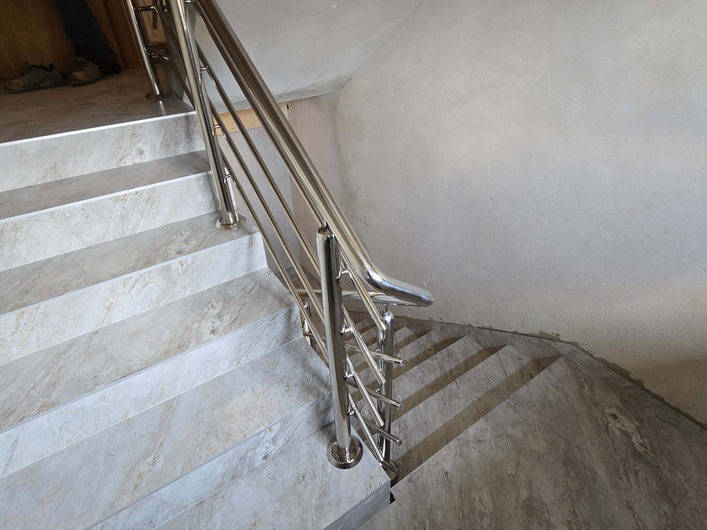 prohromske ograde novi sad Prohromski gelenderi | Naselje Adice, Novi Sad